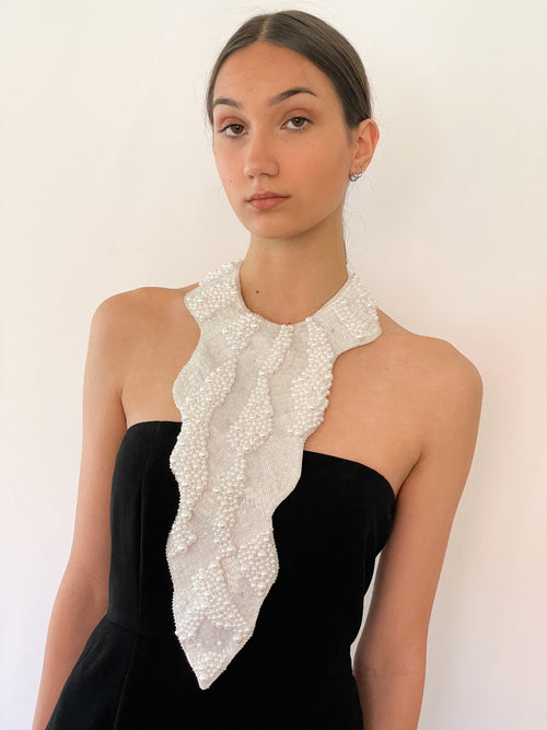 Crowned Princess Neckline