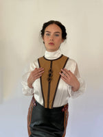 Jora Leather Neck-Vest
