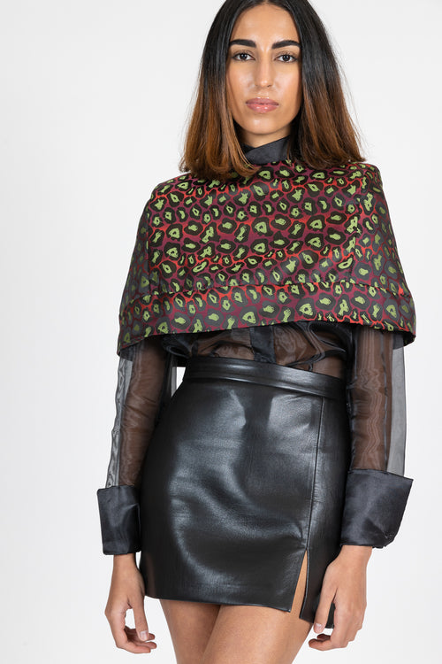 Savannah Bordeaux short Cape